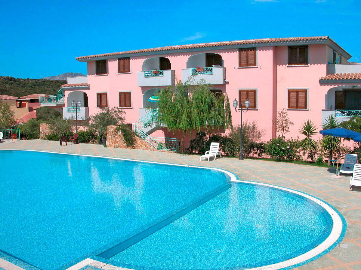 Albergo Residenziale Gli Ontani Cala Liberotto Bagian luar foto
