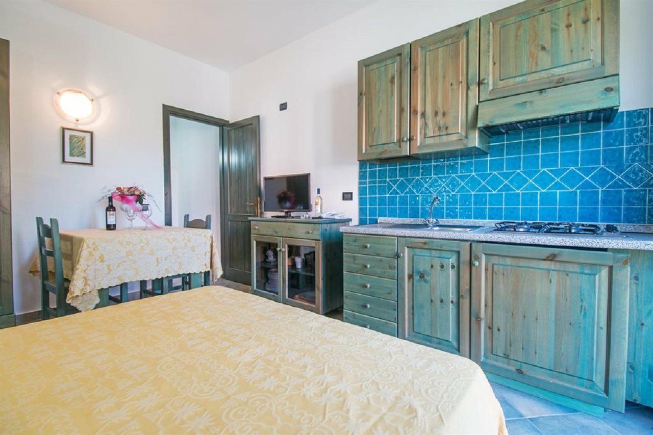 Albergo Residenziale Gli Ontani Cala Liberotto Bagian luar foto